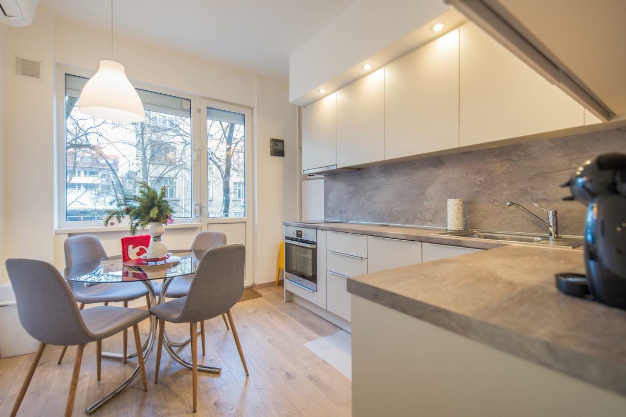 Chic And Spacious Apartment In Central Sofia - Patriarh Evtimiy By Flat Mаnager Eksteriør bilde