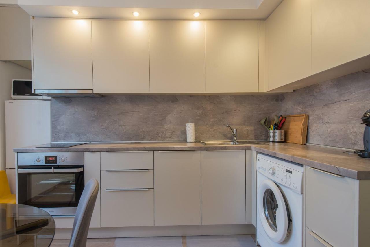 Chic And Spacious Apartment In Central Sofia - Patriarh Evtimiy By Flat Mаnager Eksteriør bilde